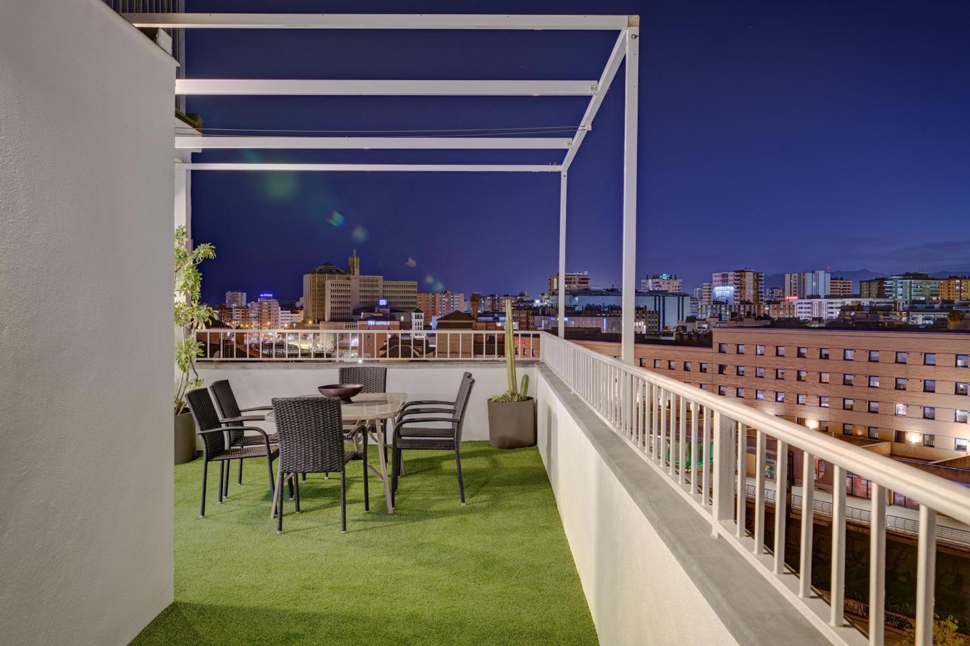 Penthouse Tribuna Center By Seric,15' Walking To The