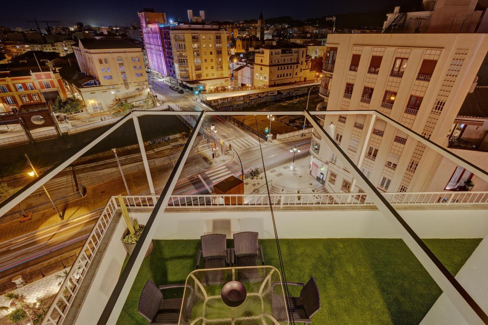 Appartement Penthouse Tribuna Center By Seric,15' Walking To The Málaga